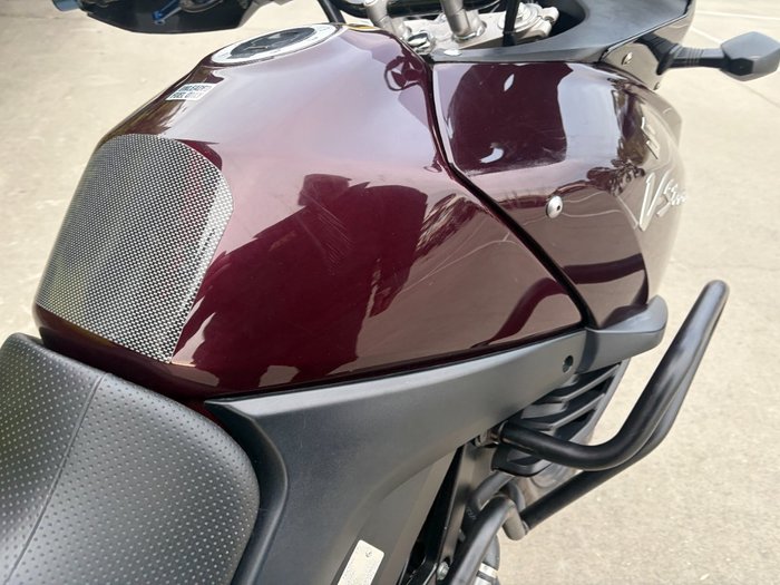 2010 Suzuki DL1000 V-STROM Maroon