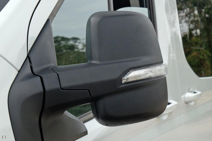 2024 LDV Deliver 9 LWB Mid Roof MY24 Blanc White