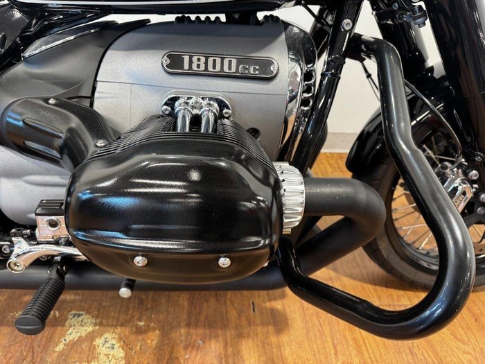 2021 BMW Motorrad R 18 Black