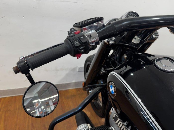 2021 BMW Motorrad R 18 Black