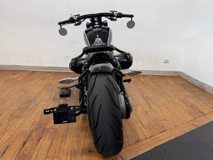 2021 BMW Motorrad R 18 Black