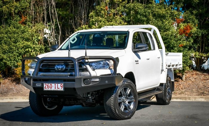 2023 Toyota Hilux SR