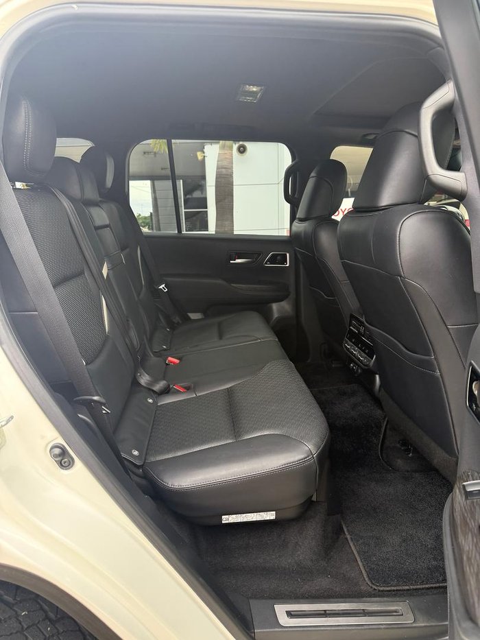 2022 Toyota Landcruiser GR Sport FJA300R 4X4 Dual Range Crystal Pearl
