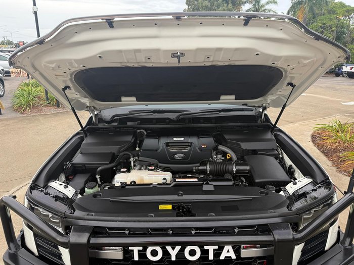 2022 Toyota Landcruiser GR Sport FJA300R 4X4 Dual Range Crystal Pearl