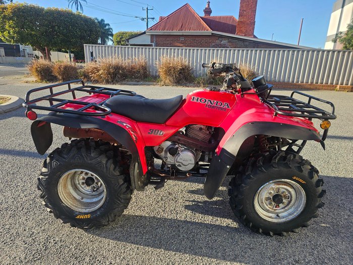 1999 Honda  TRX300FW Red