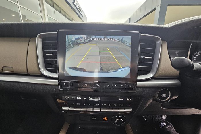 2023 Mazda BT-50 SP