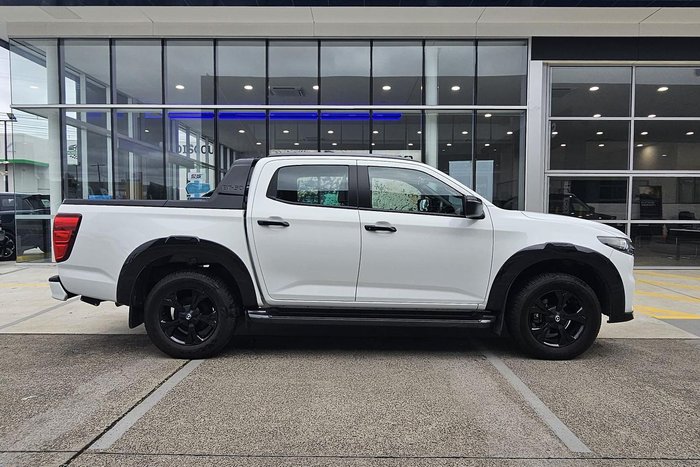 2023 Mazda BT-50 SP