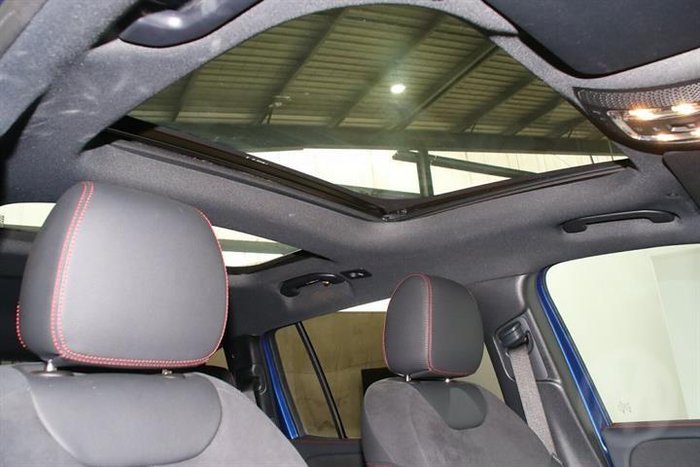 2025 Mercedes-Benz EQB 250+