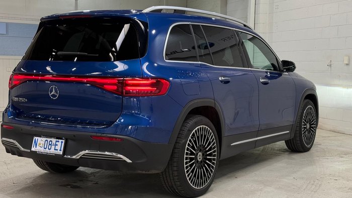 2025 Mercedes-Benz EQB 250+