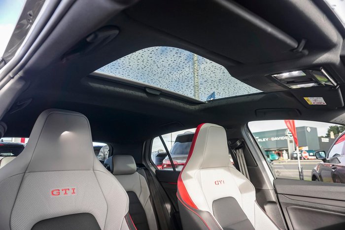 2024 Volkswagen Golf GTI