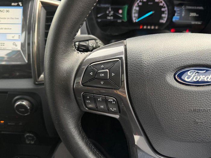 2017 Ford Everest Titanium