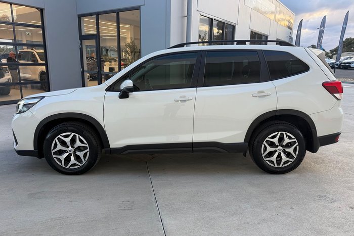 2021 Subaru Forester 2.5i