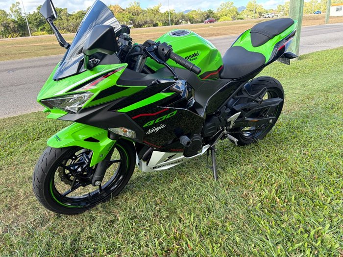 2022 Kawasaki NINJA 400 KRT INSPIRED CG Green