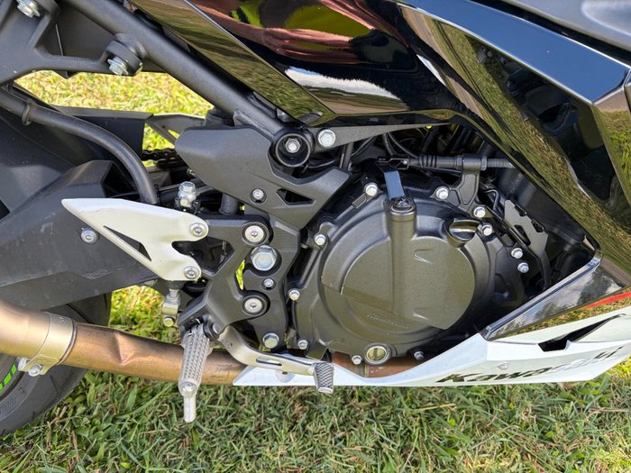 2022 Kawasaki NINJA 400 KRT INSPIRED CG Green