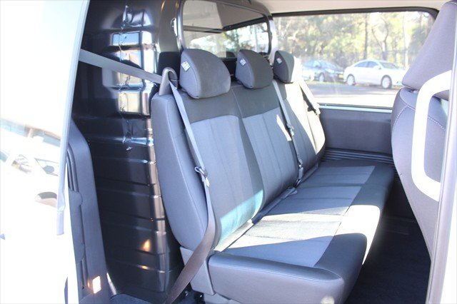 2025 Hyundai STARIA LOAD