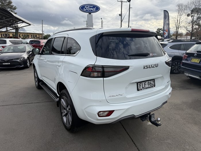 2023 Isuzu MU-X
