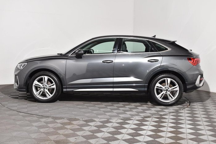 2022 Audi Q3 35 TFSI S line