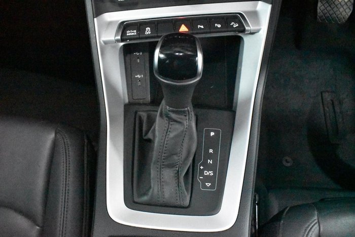 2022 Audi Q3 35 TFSI S line