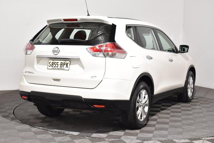 2016 Nissan X-TRAIL ST