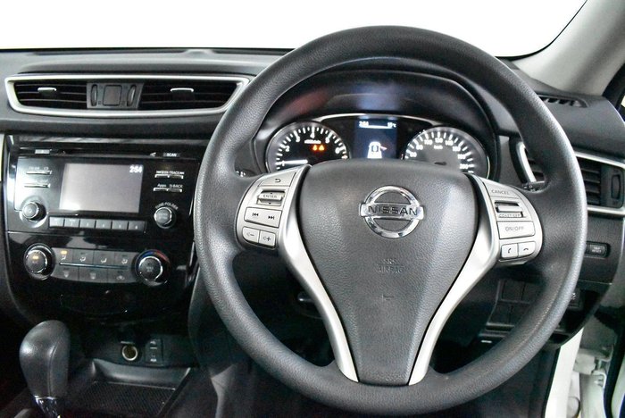 2016 Nissan X-TRAIL ST