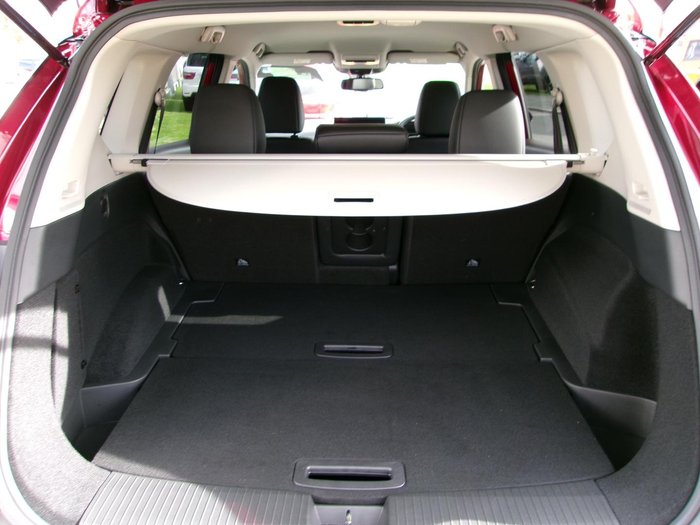 2025 Nissan X-TRAIL ST-L