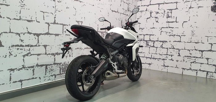 2026 Triumph Tiger Sport 660 Tiger White