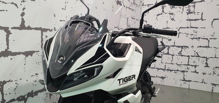 2026 Triumph Tiger Sport 660 Tiger White