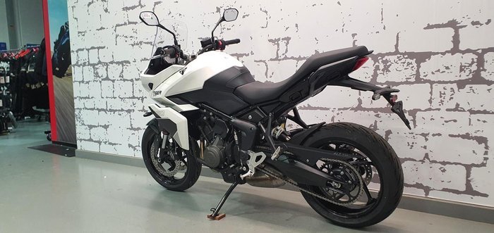 2026 Triumph Tiger Sport 660 Tiger White