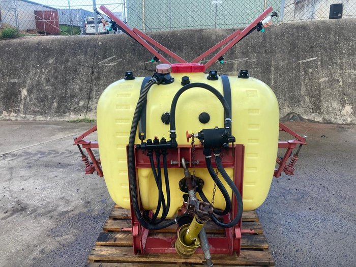 Hardi 400L Boom Spray