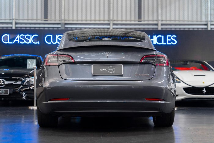 2020 Tesla Model 3 Performance