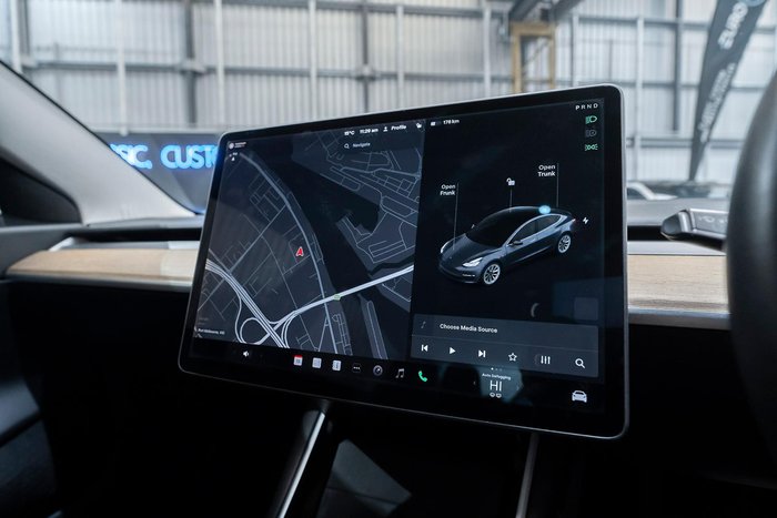 2020 Tesla Model 3 Performance