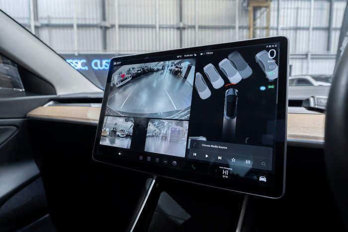 2020 Tesla Model 3 Performance