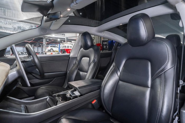 2020 Tesla Model 3 Performance