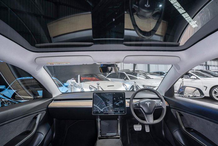 2020 Tesla Model 3 Performance