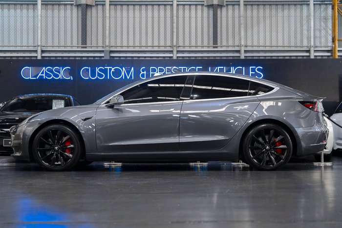 2020 Tesla Model 3 Performance