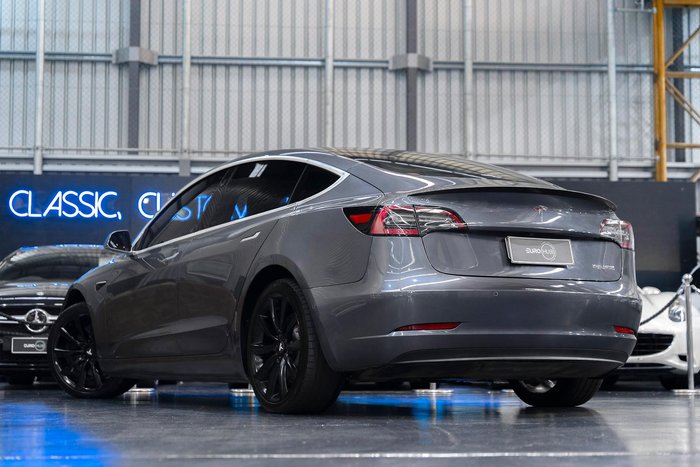 2020 Tesla Model 3 Performance