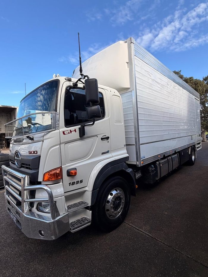 2022 Hino 500 Series