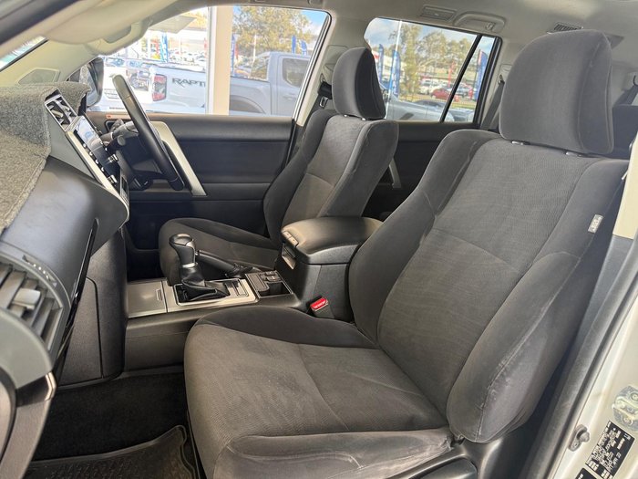 2022 Toyota Landcruiser Prado GXL
