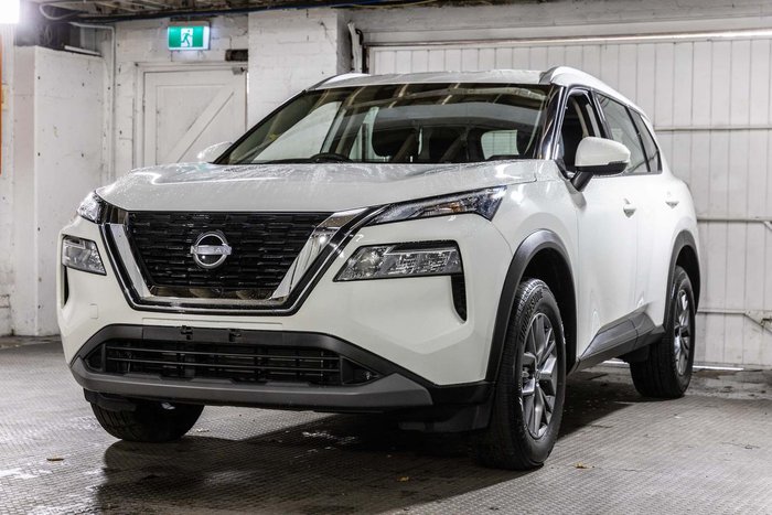 2025 Nissan X-TRAIL ST