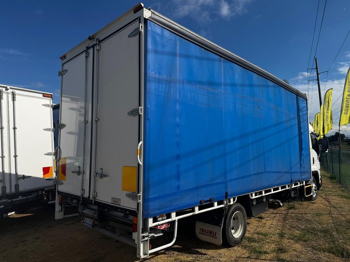 2022 Isuzu F Series FRR110-260 Freightpack