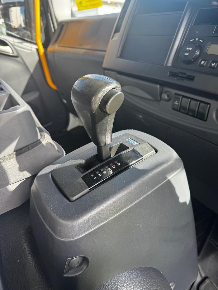 2022 Isuzu F Series FRR110-260 Freightpack
