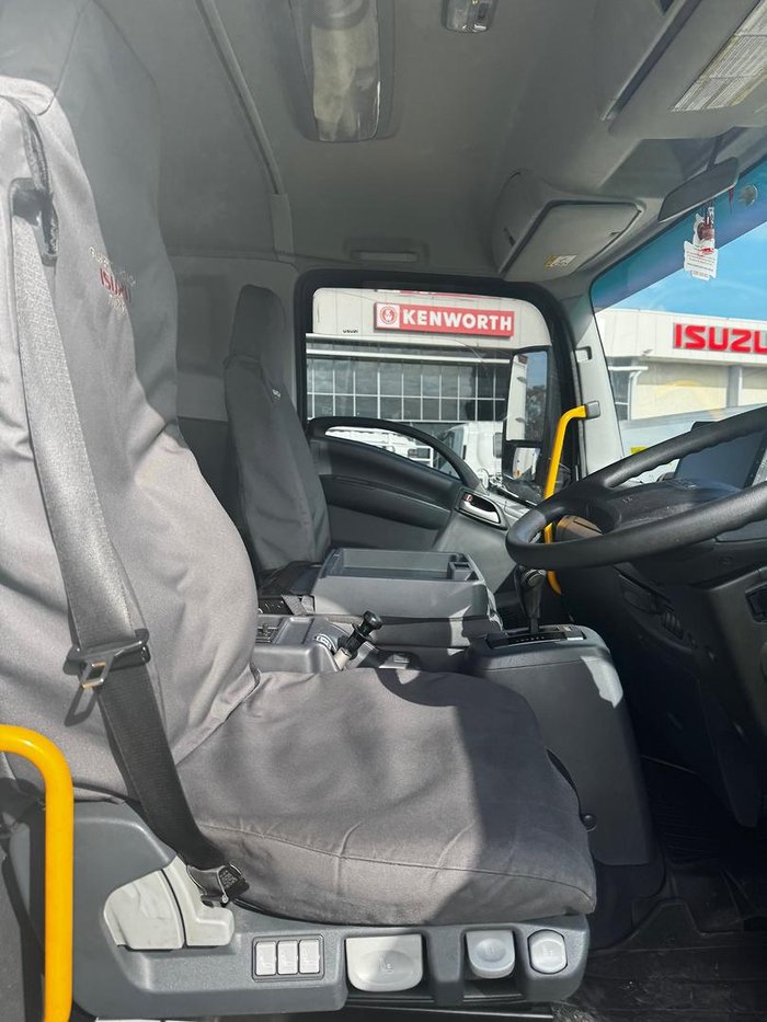 2022 Isuzu F Series FRR110-260 Freightpack