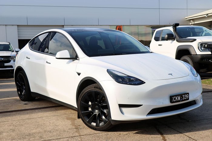 2023 Tesla Model Y Rear-Wheel Drive
