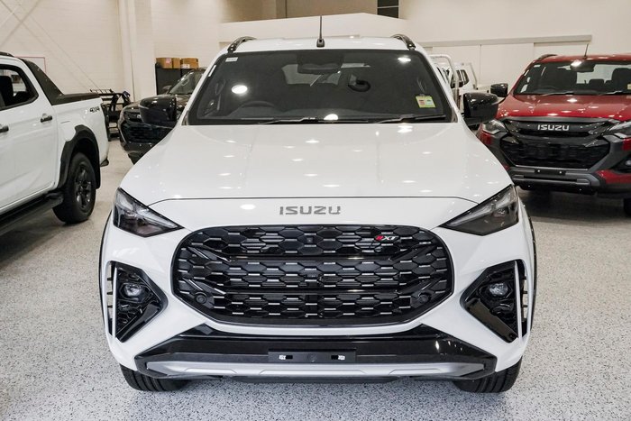 2025 Isuzu MU-X X-TERRAIN