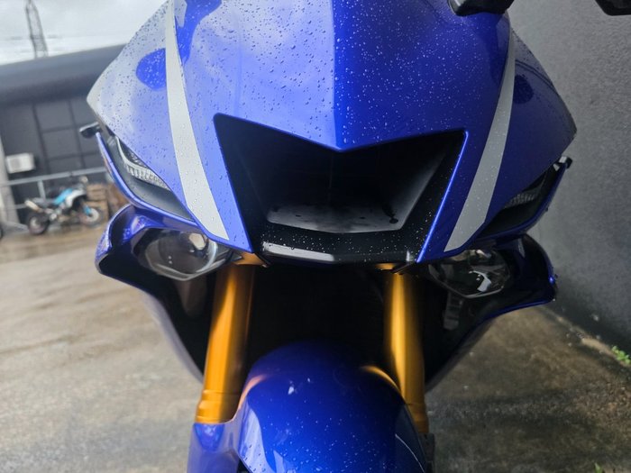 2017 Yamaha YZF-R6 BLUE