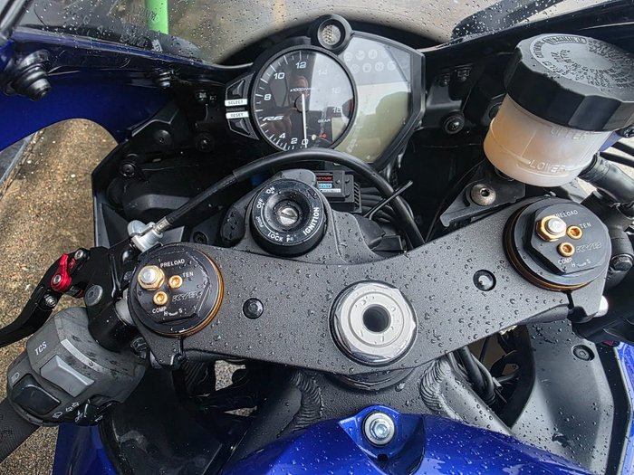 2017 Yamaha YZF-R6 BLUE