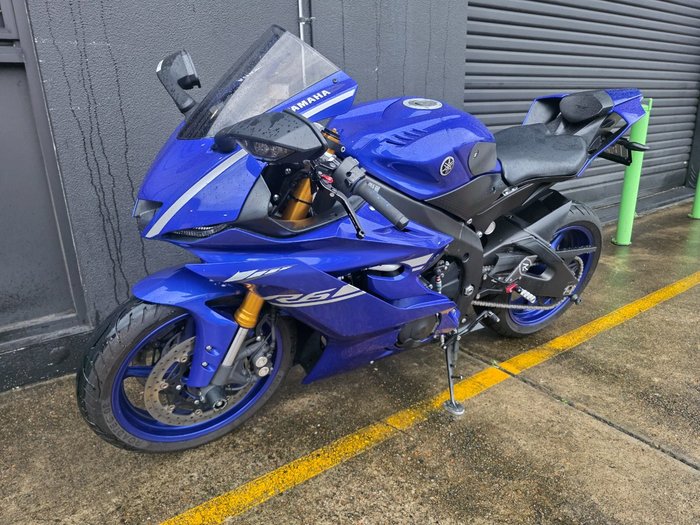 2017 Yamaha YZF-R6 BLUE