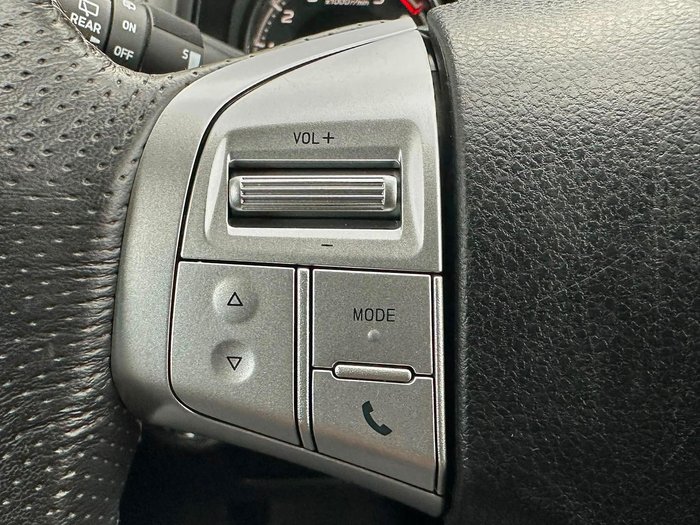 2018 Isuzu MU-X LS-T