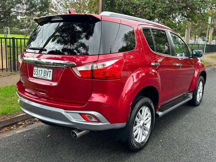 2018 Isuzu MU-X LS-T