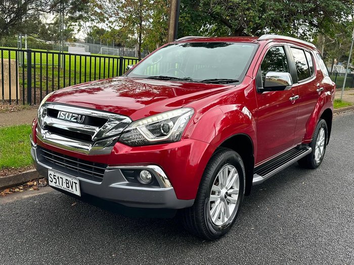 2018 Isuzu MU-X LS-T